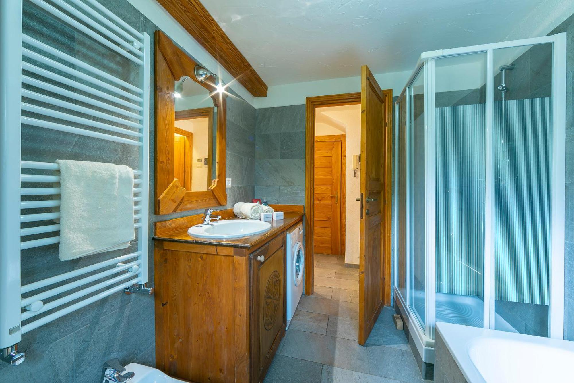 Miramonti 21 Ski In - Ski Out - Happy Rentals Oulx 外观 照片